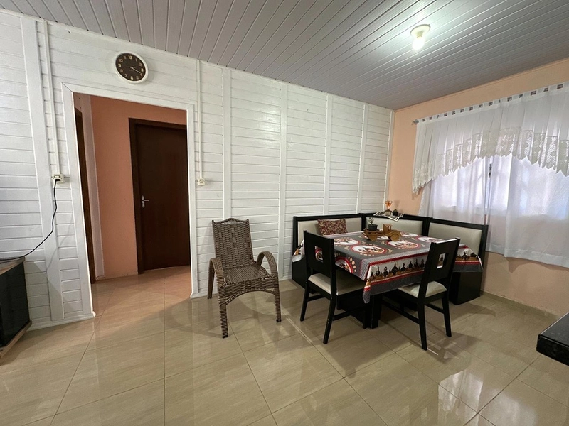 VENDE-SE CASA NO BAIRRO COLONIAL -   Vorlene Negócios Imobiliários: 7ª foto da galeria de imagens do imóvel