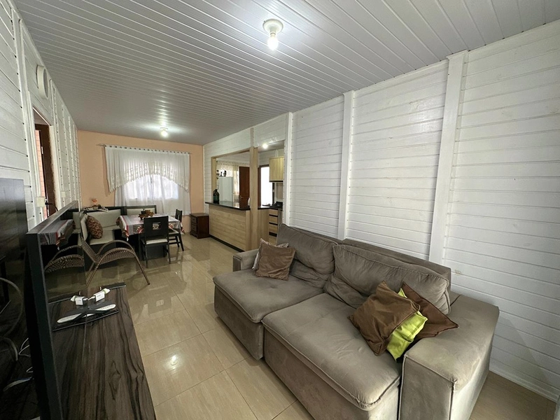VENDE-SE CASA NO BAIRRO COLONIAL -   Vorlene Negócios Imobiliários: 6ª foto da galeria de imagens do imóvel