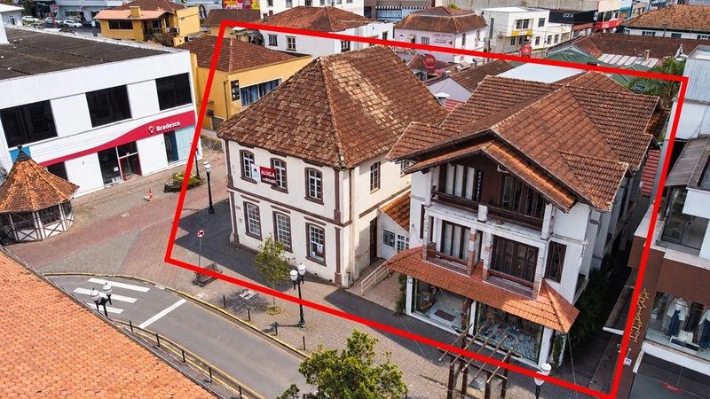 VENDE-SE 2 CONSTRUÇÕES COMERCIAIS NO CENTRO - Vorlene Negócios Imobiliários: 1ª foto da galeria de imagens do imóvel