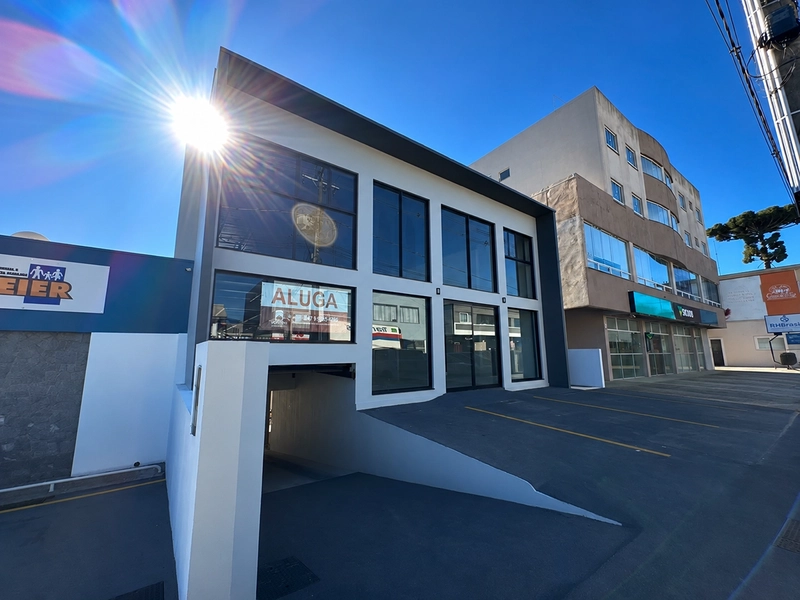 🏠 ALUGA NOVA E AMPLA SALA COMERCIAL “ ÁREA CENTRAL”: 1ª foto da galeria de imagens do imóvel