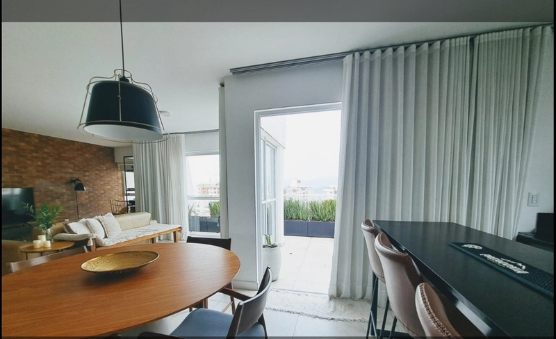 Cobertura duplex com 3 suítes na Agronômica: 28ª foto da galeria de imagens do imóvel