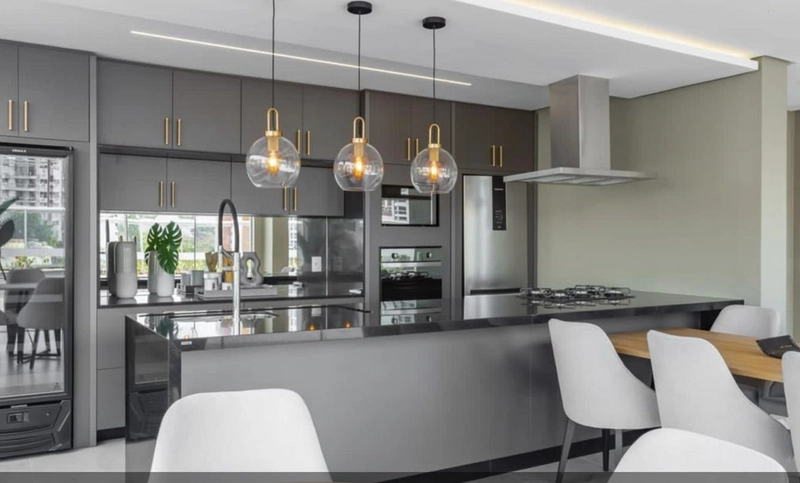 Apartamento com 87m² e 2 suítes na Agronômica: 3ª foto da galeria de imagens do imóvel
