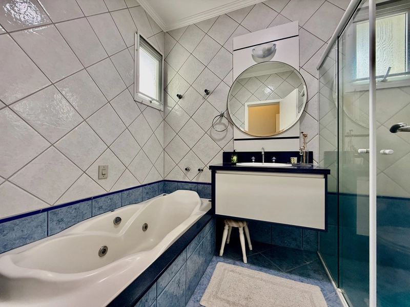 Casa de 295m² com 3 suítes em Cacupé em condomínio fechado: 23ª foto da galeria de imagens do imóvel