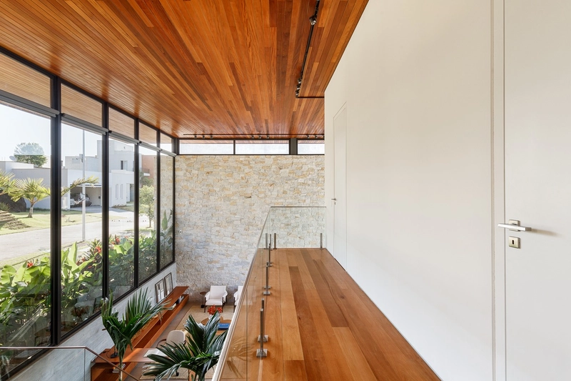 Casa com 4 suítes no Cacupé: 10ª foto da galeria de imagens do imóvel