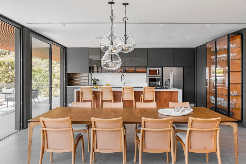 Casa com 4 suítes no Cacupé: 15ª foto da galeria de imagens do imóvel