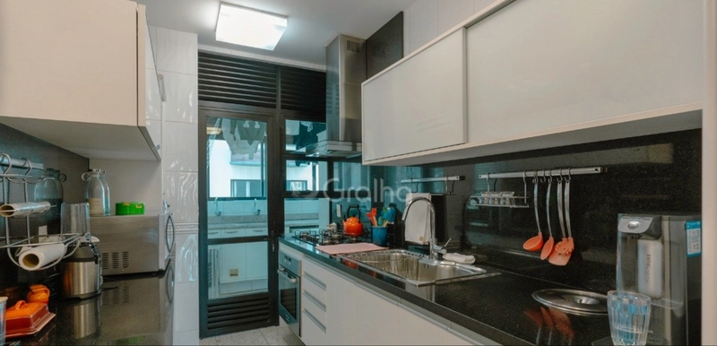 Apartamento de 215 m² com 3 quartos sendo 1 suíte no Centro: 3ª foto da galeria de imagens do imóvel