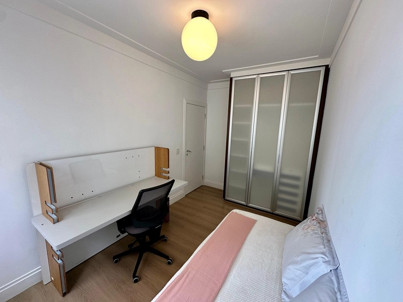 Apartamento com vista mar permanente na Beiramar Norte: 1ª foto da galeria de imagens do imóvel