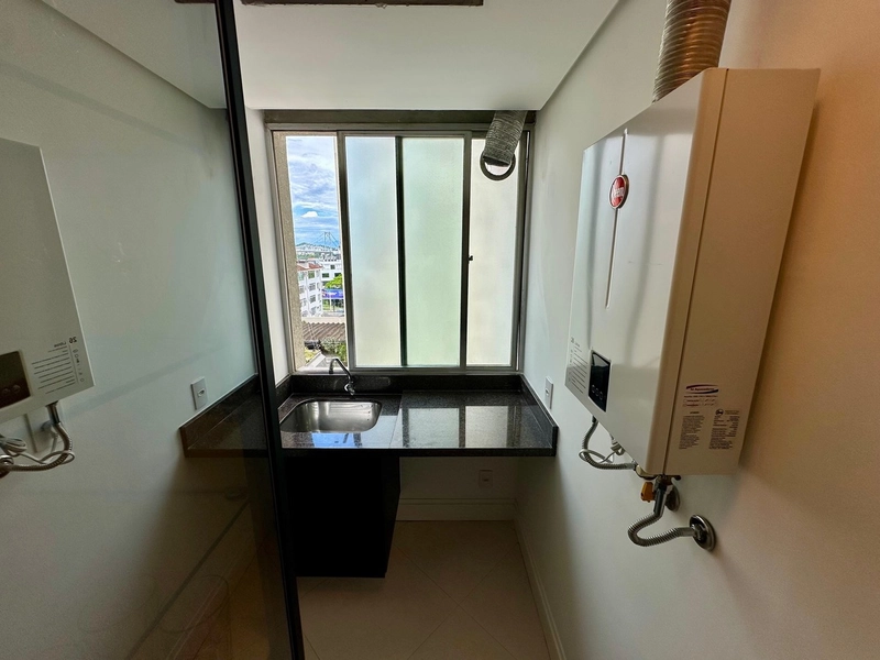 Apartamento com vista mar permanente na Beiramar Norte: 7ª foto da galeria de imagens do imóvel