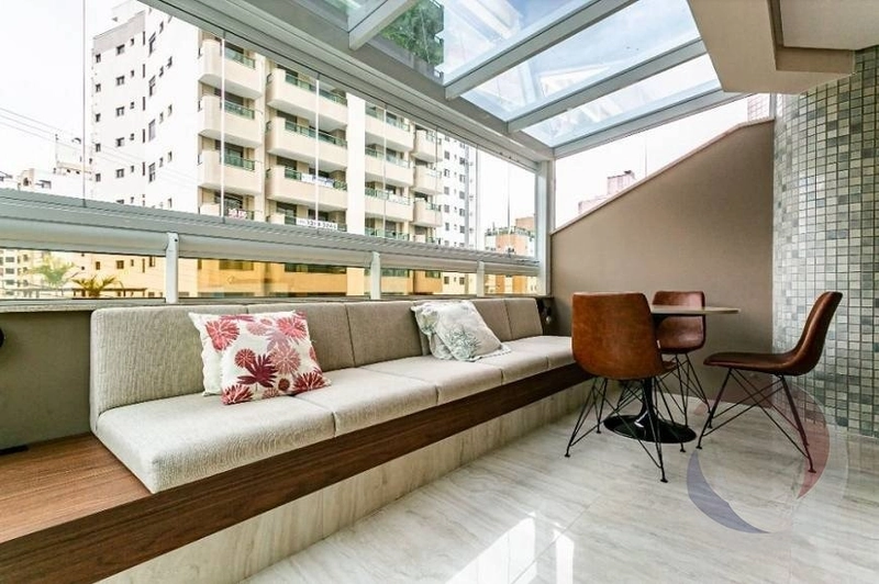 Apto com terraço na Agronômica próximo ao Shopping Beira-Mar: 1ª foto da galeria de imagens do imóvel