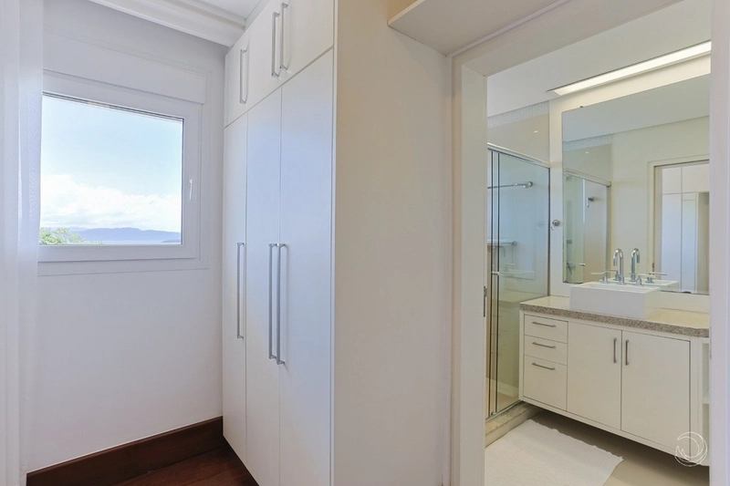 Casa em condomínio fechado no Cacupé: 29ª foto da galeria de imagens do imóvel