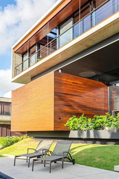 CASA NO CACUPÉ EM CONDOMÍNIO FECHADO COM VISTA MAR: 1ª foto da galeria de imagens do imóvel
