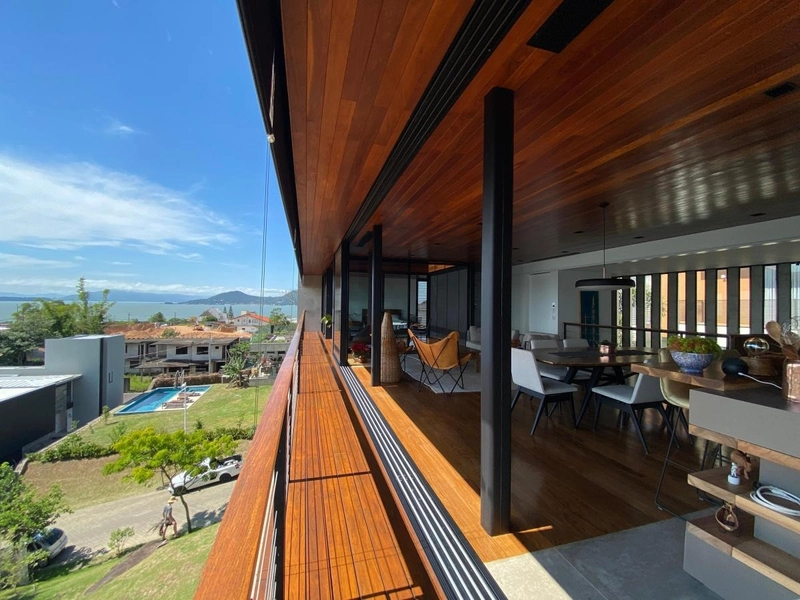 CASA NO CACUPÉ EM CONDOMÍNIO FECHADO COM VISTA MAR: 6ª foto da galeria de imagens do imóvel