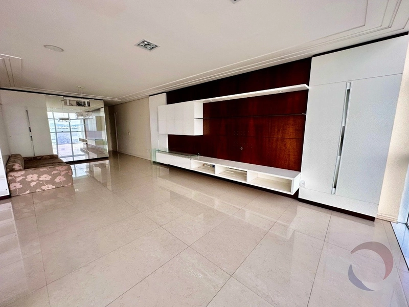 Apartamento com 4 suítes na Beiramar Norte: 9ª foto da galeria de imagens do imóvel