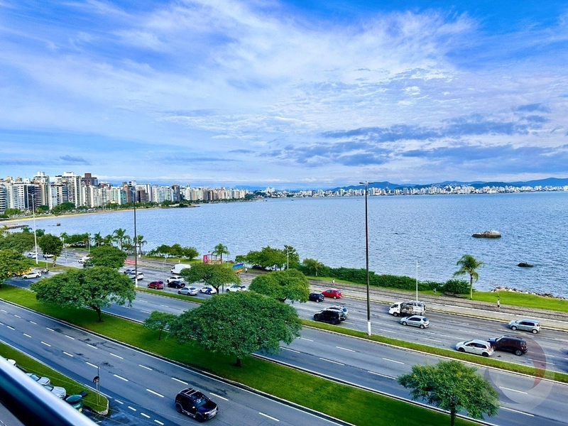 Apartamento com 4 suítes na Beiramar Norte: 5ª foto da galeria de imagens do imóvel