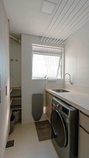 Apartamento 3 dormitórios na Agronômica: 15ª foto da galeria de imagens do imóvel
