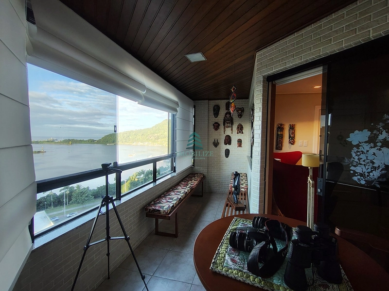 APARTAMENTO DE ALTO PADRÃO COM VISTA MAR, MARINA E MOLHES DE ITAJAÍ NO BAIRRO FAZENDA: 3ª foto da galeria de imagens do imóvel