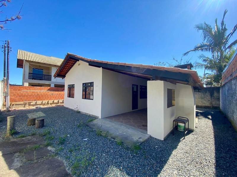 CASA PARA LOCAÇÃO PERTINHO DO MAR - MEIA PRAIA: 1ª foto da galeria de imagens do imóvel
