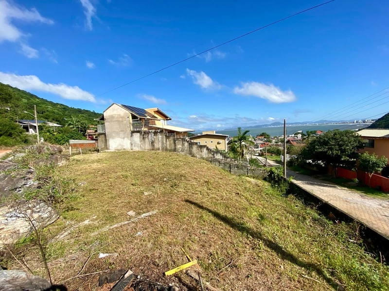 TERRENO COM VISTA PARA O MAR NA PRAIA DE SÃO MIGUEL - PENHA/SC: 8ª foto da galeria de imagens do imóvel