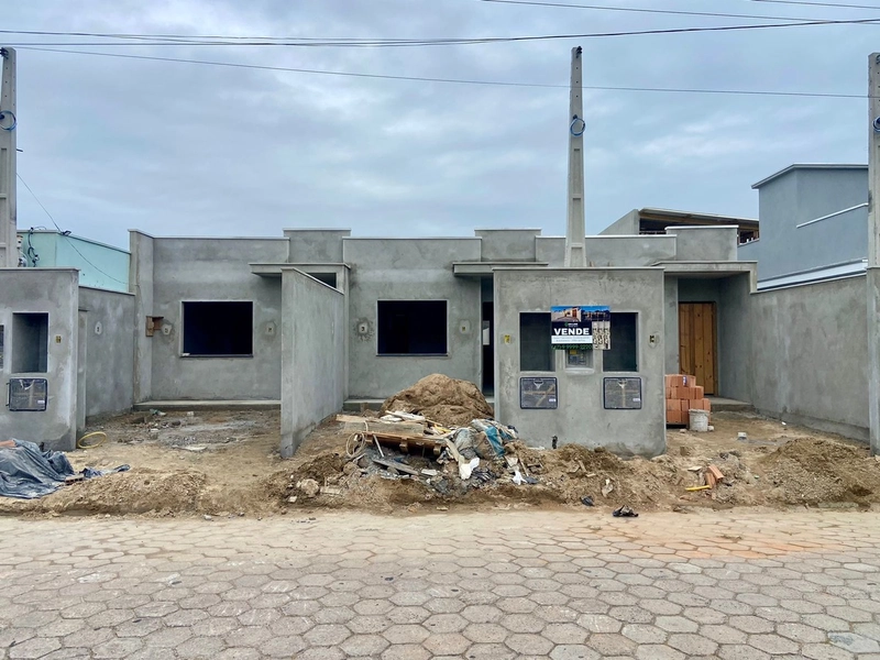 CASA DOIS DORMITÓRIOS - MEIA PRAIA - NAVEGANTES: 3ª foto da galeria de imagens do imóvel