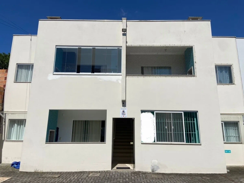 APARTAMENTO SEMI MOBILIADO - MEIA PRAIA - NAVEGANTES/SC: 2ª foto da galeria de imagens do imóvel