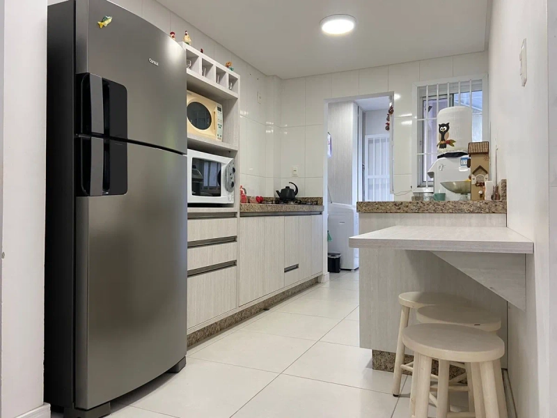 APARTAMENTO SEMI MOBILIADO - MEIA PRAIA - NAVEGANTES/SC: 5ª foto da galeria de imagens do imóvel
