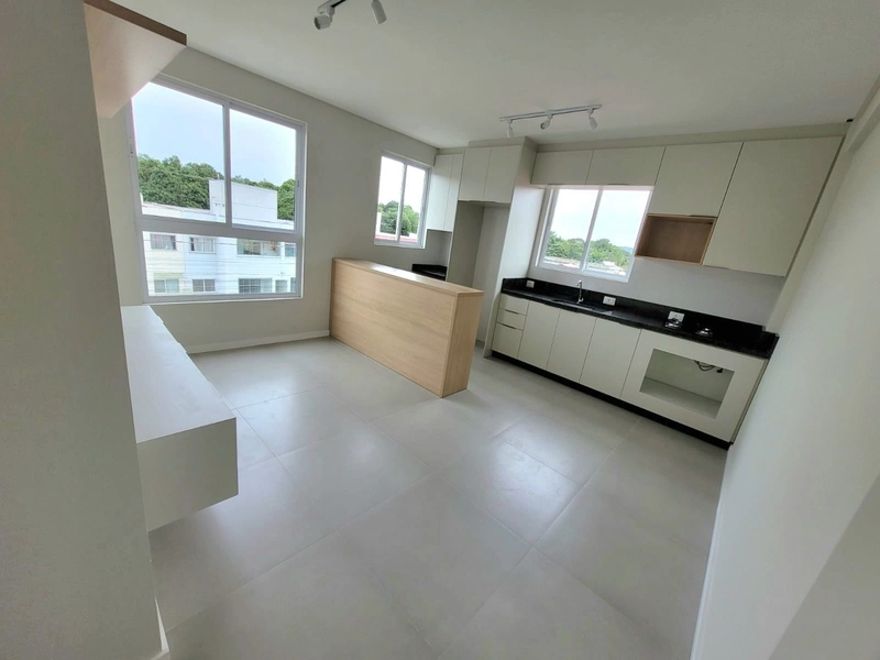 ***APARTAMENTOS NA MEIA PRAIA***: 5ª foto da galeria de imagens do imóvel