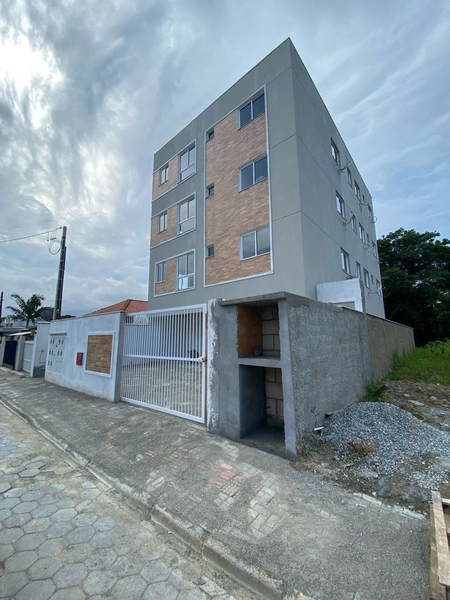 ***APARTAMENTOS NA MEIA PRAIA***: 3ª foto da galeria de imagens do imóvel
