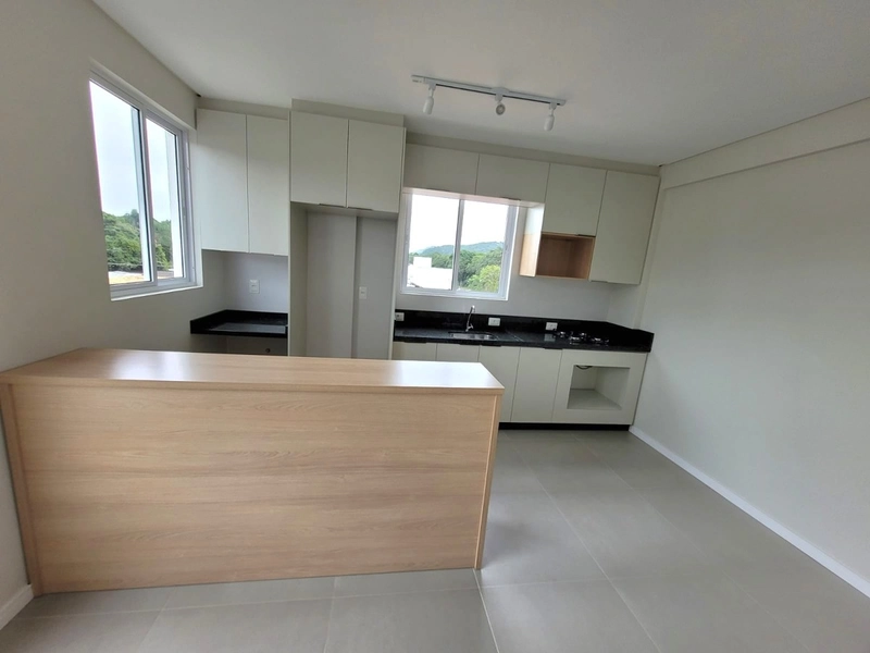 ***APARTAMENTOS NA MEIA PRAIA***: 7ª foto da galeria de imagens do imóvel