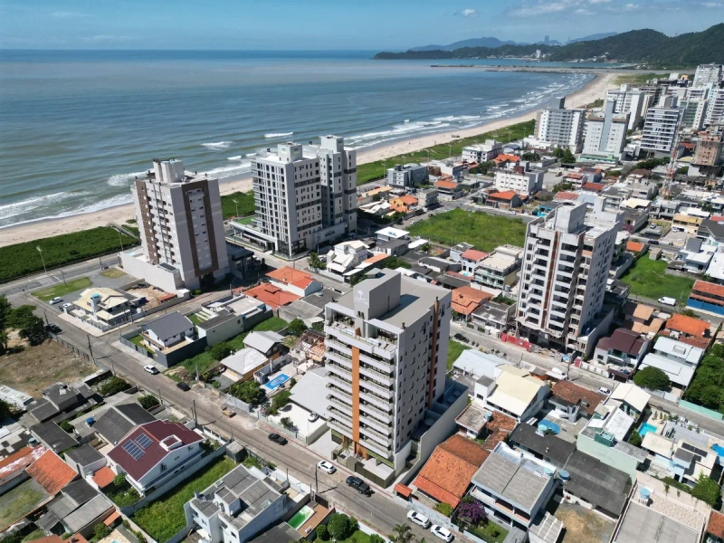 APARTAMENTOS NA PLANTA NO CENTRO DE NAVEGANTES/SC: 1ª foto da galeria de imagens do imóvel
