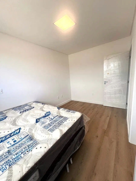 APARTAMENTO COM DUAS SUÍTES, SEMI MOBILIADO - GRAVATÁ / NAVEGANTES: 6ª foto da galeria de imagens do imóvel