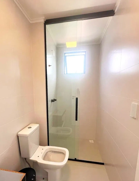 APARTAMENTO COM DUAS SUÍTES, SEMI MOBILIADO - GRAVATÁ / NAVEGANTES: 4ª foto da galeria de imagens do imóvel