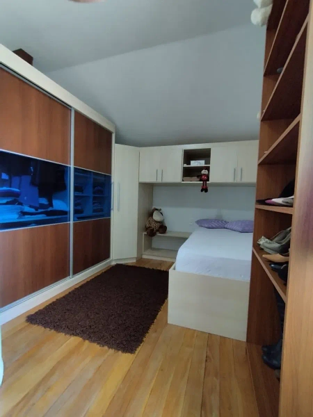 CASA COM 04 DORMITÓRIOS NO BAIRRO CORDEIROS - ITAJAI: 16ª foto da galeria de imagens do imóvel