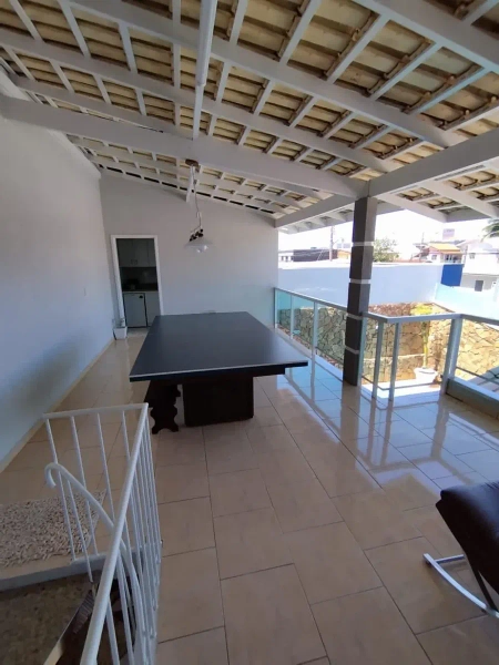 CASA COM 04 DORMITÓRIOS NO BAIRRO CORDEIROS - ITAJAI: 6ª foto da galeria de imagens do imóvel