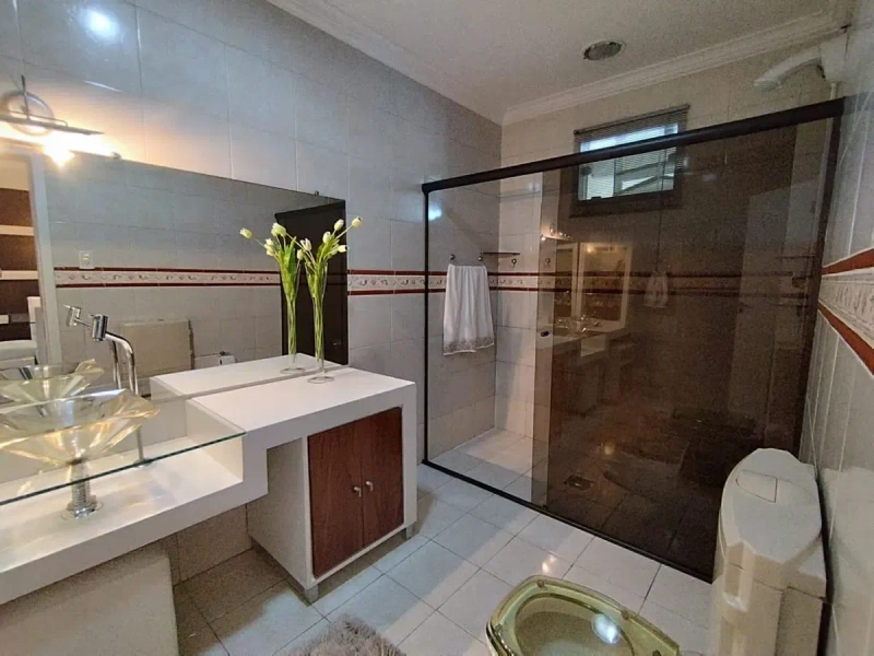 CASA COM 04 DORMITÓRIOS NO BAIRRO CORDEIROS - ITAJAI: 17ª foto da galeria de imagens do imóvel
