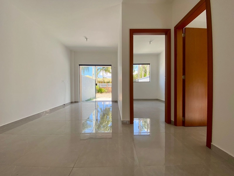 CASA GEMINADA PRONTO PRA MORAR - MEIA PRAIA: 14ª foto da galeria de imagens do imóvel