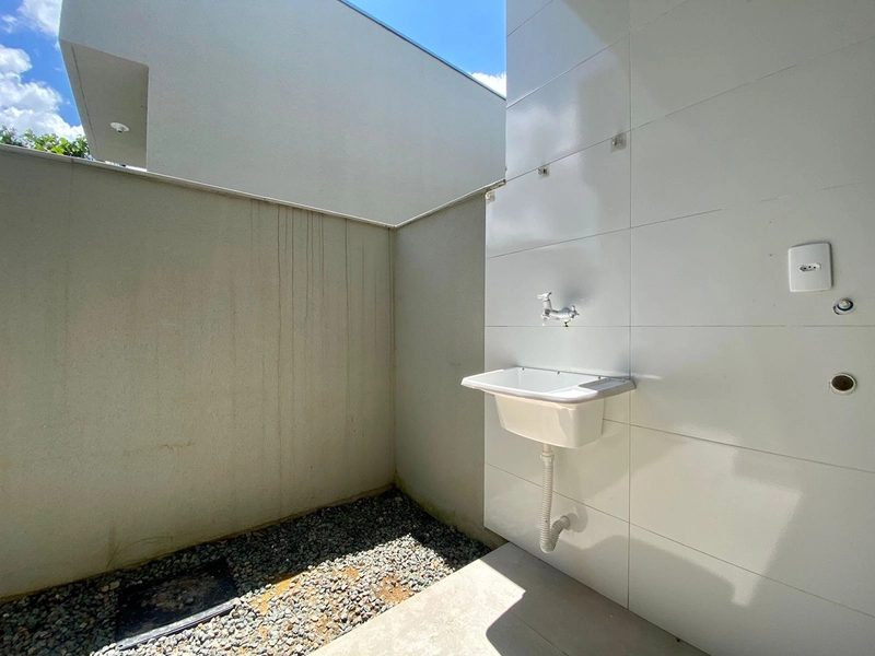 CASA GEMINADA PRONTO PRA MORAR - MEIA PRAIA: 17ª foto da galeria de imagens do imóvel
