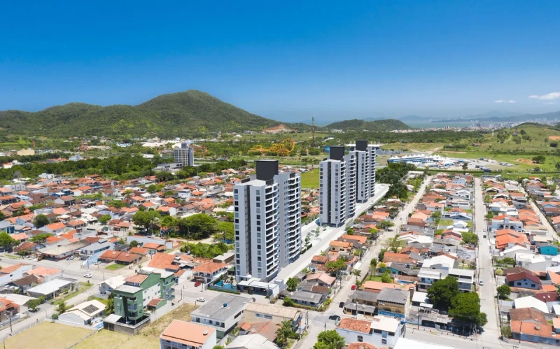 APARTAMENTO PRÓXIMO A PRAIA E AO BETO CARRERO / PENHA: 1ª foto da galeria de imagens do imóvel