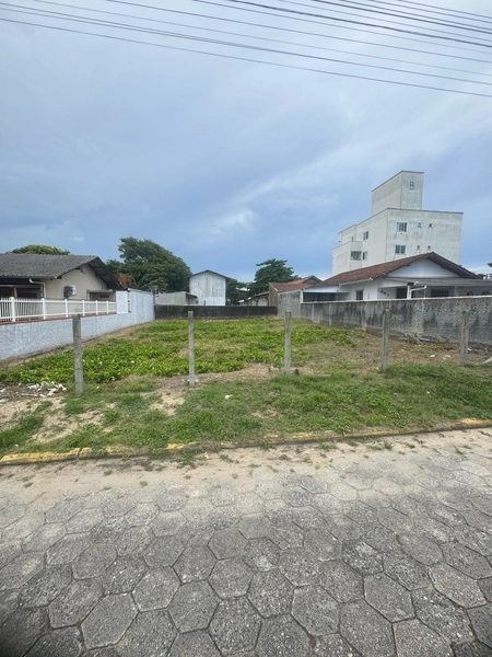 TERRENO NO CENTRO DE NAVEGANTES: 5ª foto da galeria de imagens do imóvel