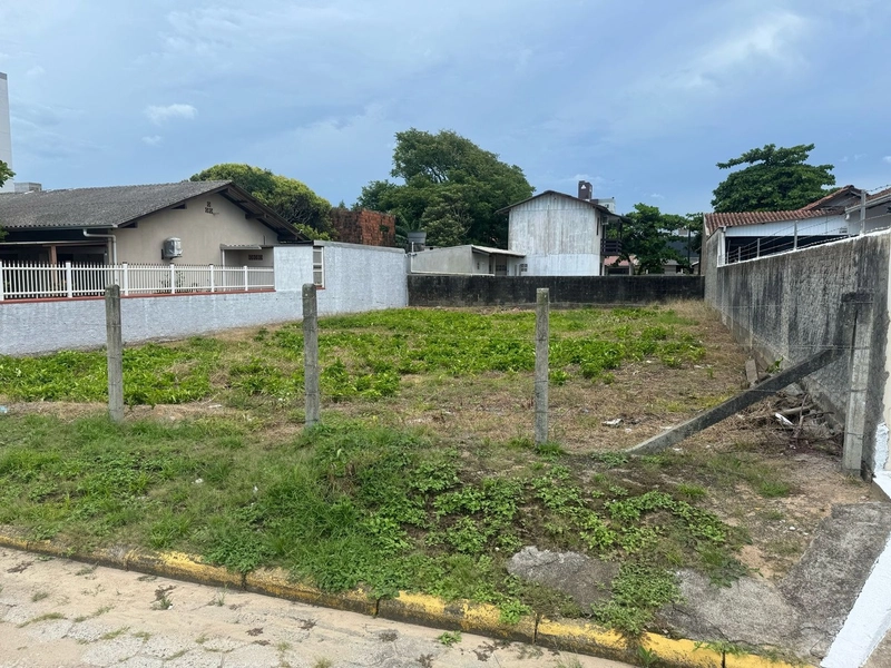 TERRENO NO CENTRO DE NAVEGANTES: 4ª foto da galeria de imagens do imóvel