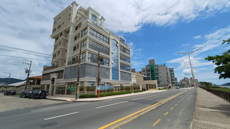 ***APARTAMENTO FRENTE MAR DIFERENCIADO NO GRAN PALAZZO***: 2ª foto da galeria de imagens do imóvel