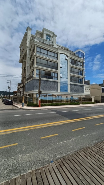 ***APARTAMENTO FRENTE MAR DIFERENCIADO NO GRAN PALAZZO***: 3ª foto da galeria de imagens do imóvel