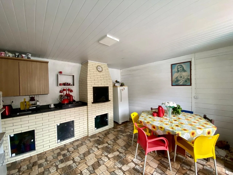Casa Averbada com Piscina / Meia Praia - Navegantes/SC: 7ª foto da galeria de imagens do imóvel