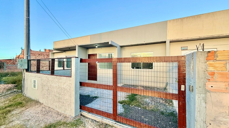Casa de 2 Dormitórios no Bairro Albatroz, Imbé – Excelente Custo-Benefício: 2ª foto da galeria de imagens do imóvel