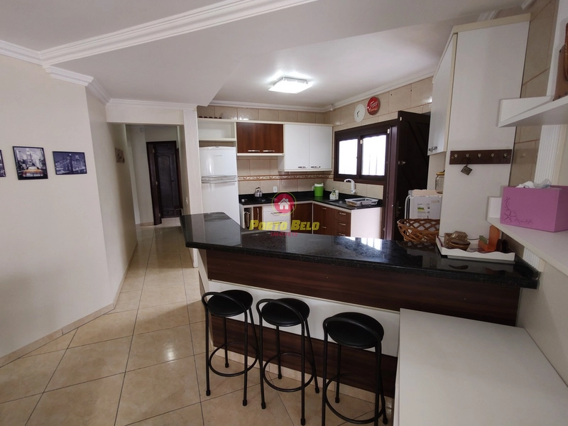 Linda casa com piscina apenas 100 metros do mar!: 8ª foto da galeria de imagens do imóvel