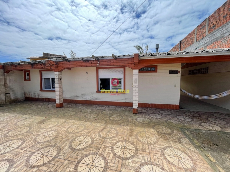 CASA NA AVENIDA SAQUAREMA EM ATLÂNTIDA SUL OPORTUNIDADE!!!: 1ª foto da galeria de imagens do imóvel