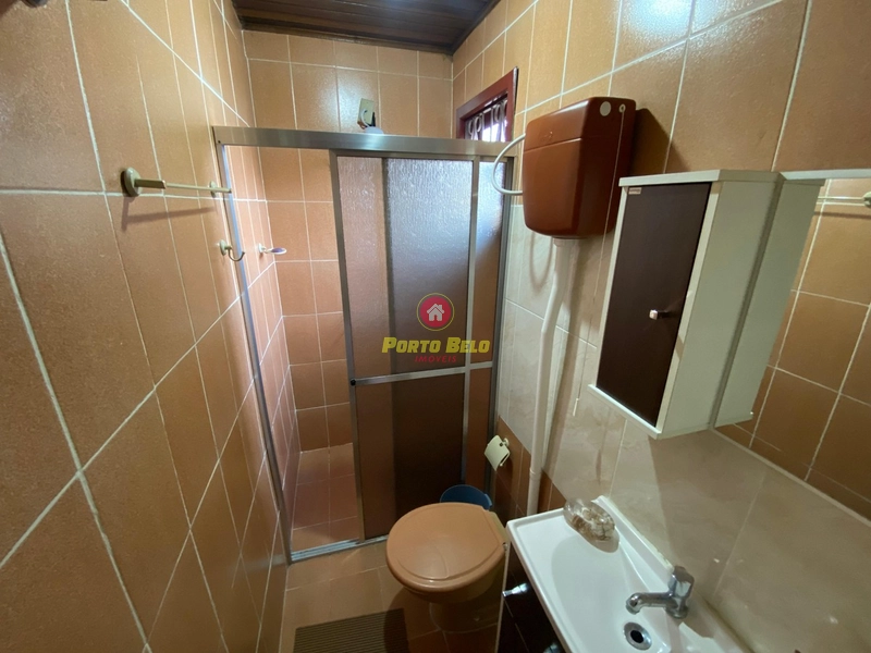 CASA À VENDA EM ATLÂNTIDA SUL: 7ª foto da galeria de imagens do imóvel