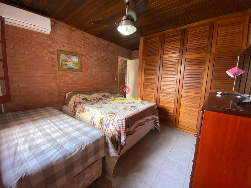 CASA À VENDA EM ATLÂNTIDA SUL: 8ª foto da galeria de imagens do imóvel