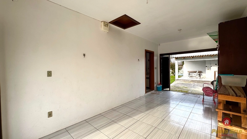 CASA EM LAJE BEM LOCALIZADA: 4ª foto da galeria de imagens do imóvel