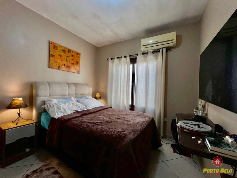 CASA APENAS 2 QUADRAS DO MAR: 13ª foto da galeria de imagens do imóvel