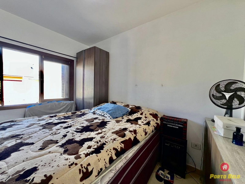 CASA APENAS 2 QUADRAS DO MAR: 2ª foto da galeria de imagens do imóvel